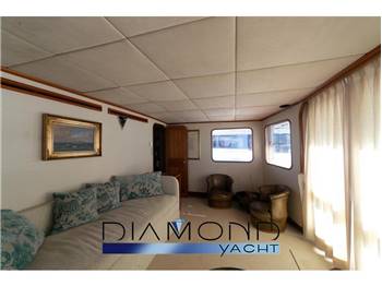 Camper & Nicholsons CUSTOM