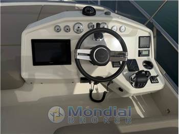 Cranchi E52F