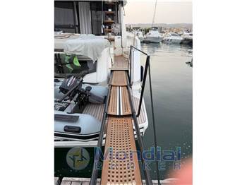 Cranchi E52F
