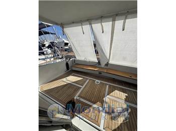 Ferretti Yachts Altura 39