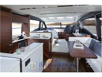 Princess Yachts S65