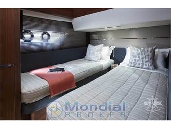 Princess Yachts S65