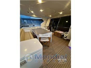 Ferretti Yachts FERRETTI 680 fly
