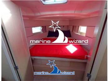 Beneteau Oceanis 38.1 rollbar