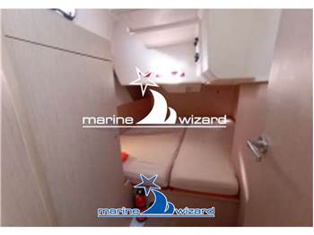 Beneteau Oceanis 38.1 rollbar