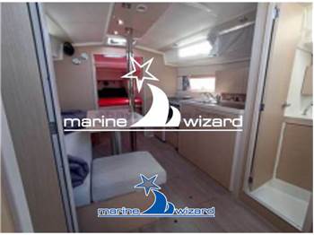 Beneteau Oceanis 38.1 rollbar
