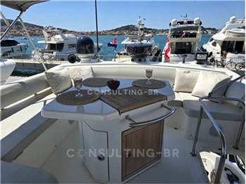 Azimut 47 fly
