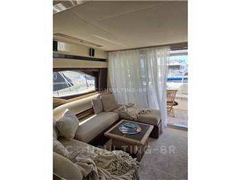 Azimut 47 fly