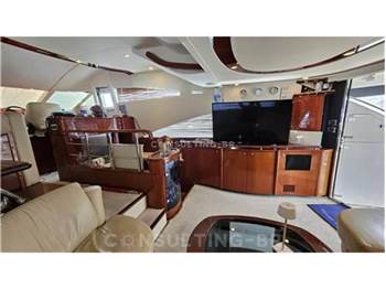 Fairline Squadron 58