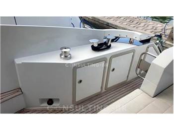 Azimut 66 fly