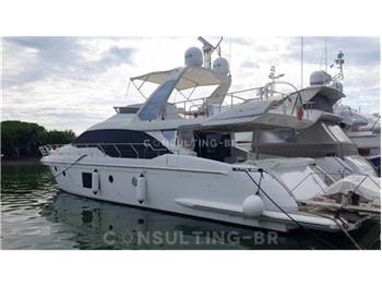 Azimut 66 fly