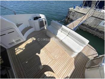 Azimut 42 fly