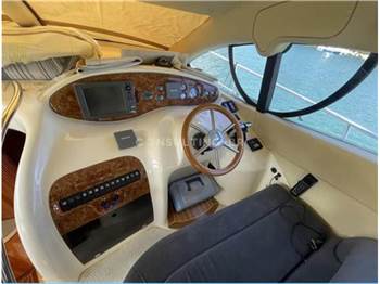 Azimut 42 fly