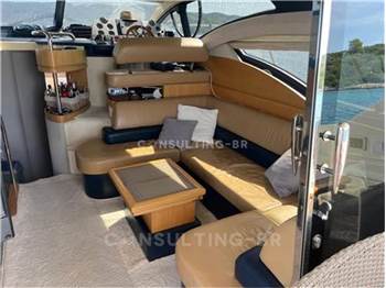 Azimut 43 fly