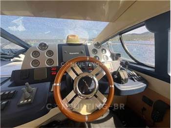 Azimut 43 fly