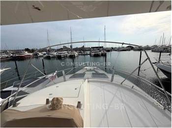 Sealine T60