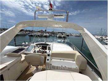 Sealine T60