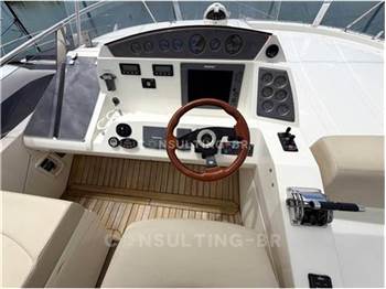 Sealine T60