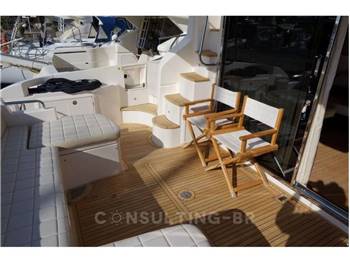 Azimut 53 Fly