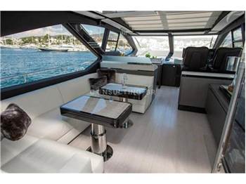 Azimut S7