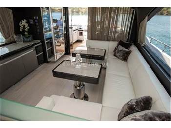 Azimut S7