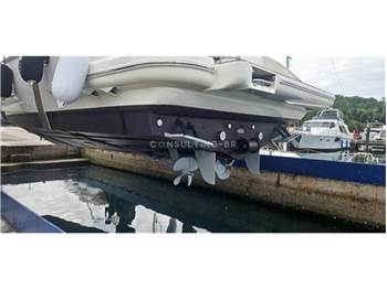 Azimut 43 Fly