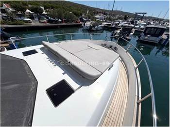Azimut Magellano 43