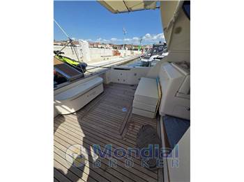 CANTIERI NAVALI DEL TIRRENO CAYMAN 38 WA HARD TOP