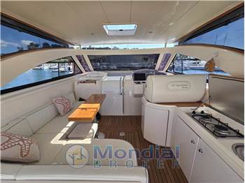 CANTIERI NAVALI DEL TIRRENO CAYMAN 38 WA HARD TOP