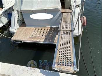 AZIMUT 43 S