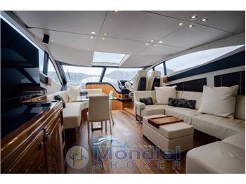 Sunseeker 68 SPORT YACHT
