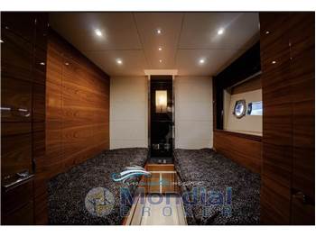 Sunseeker 68 SPORT YACHT