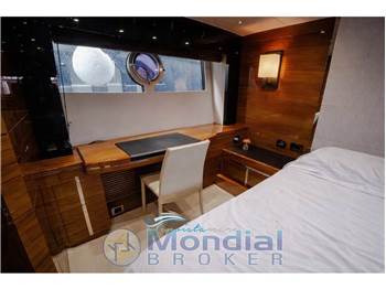 Sunseeker 68 SPORT YACHT