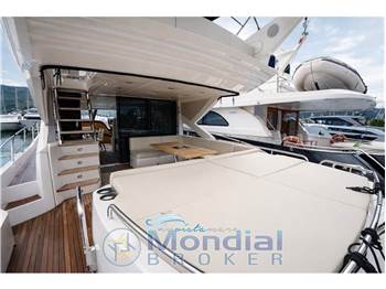Sunseeker 68 SPORT YACHT