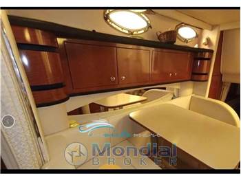 Sea Ray 335 DA