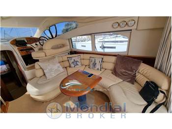 Azimut 42  FLY