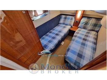 Azimut 42  FLY