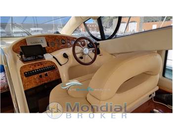 Azimut 42  FLY