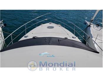 Azimut 42  FLY