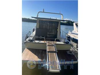 Dellapasqua DC 9 Cabin