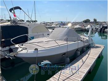 Beneteau FLYER 850 SUN DECK