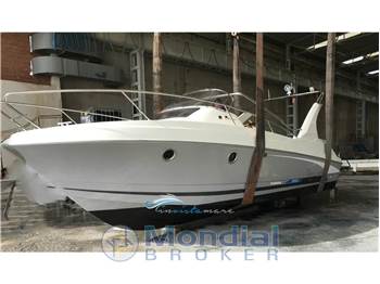 Beneteau FLYER 850 SUN DECK