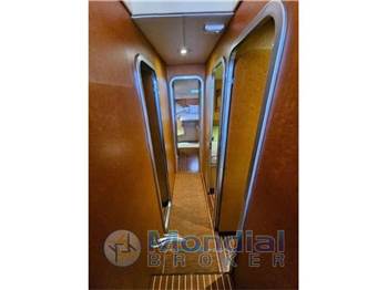 Mochi Craft DOMINATOR 42 S