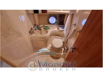 Azimut AZ 39