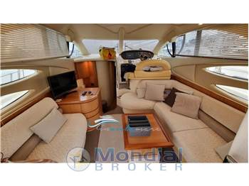 Azimut AZ 39