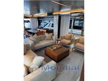 Riva 102 Corsaro Super