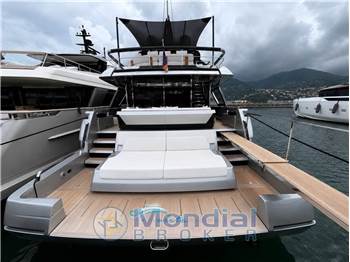 Riva 102 Corsaro Super