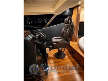 Sunseeker Predator 52