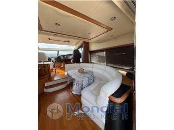 Sunseeker Predator 52