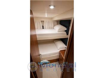 Sunseeker Predator 52